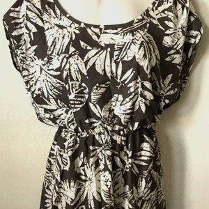 Forever21 Brown Palm Leaf Pattern Knee Length Short Sleeve Small Petite Dress